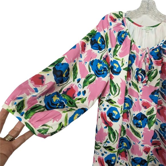 Vibrant Floral Women's Blouse - Picture 3 of 10